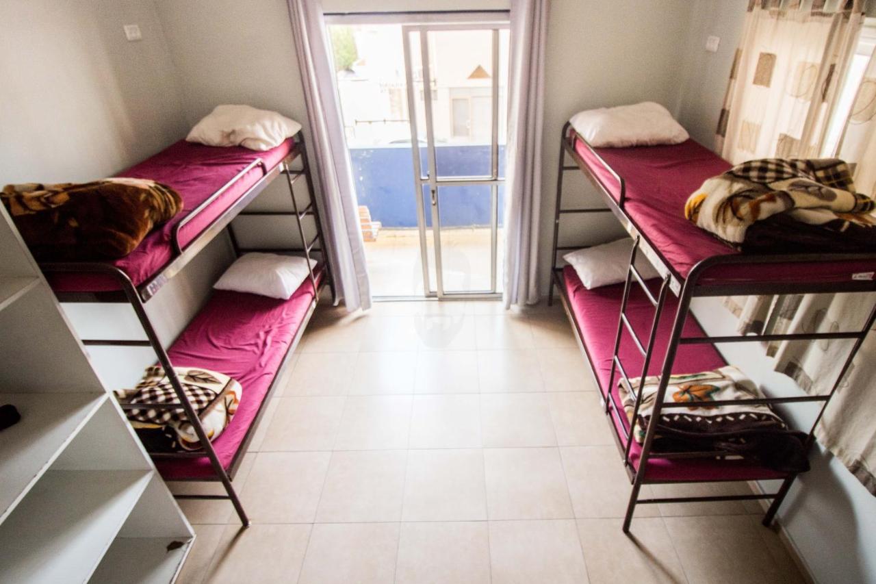 Hayarkon Hostel 特拉维夫 外观 照片